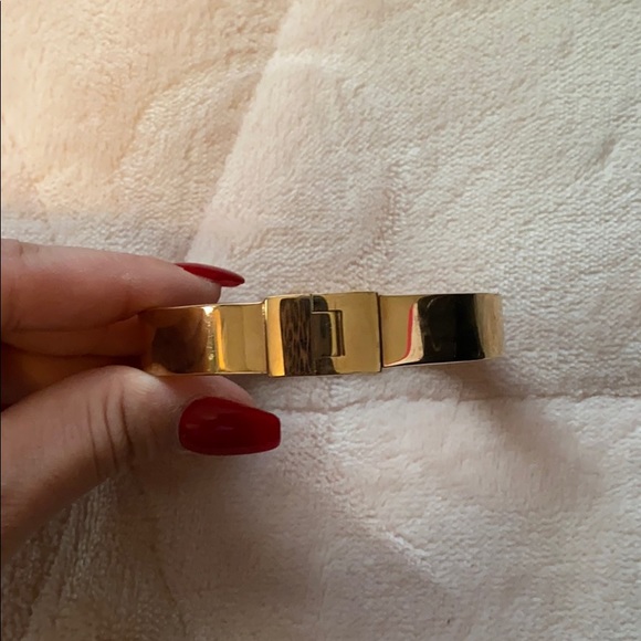 Michael Kors Gold Bracelet - Picture 3 of 4
